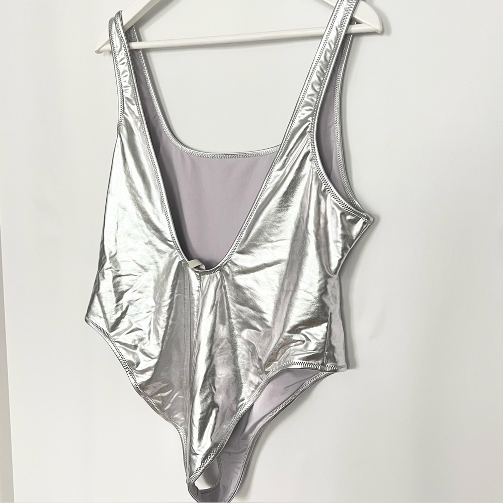 NWT SKIMS Nickel Metallic One Piece Swimsuit 3X Scoop Neck High Cut - Picture 8 of 11